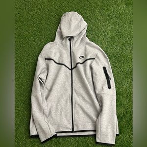 Nike Sportswear  Tech Fleece Zip Up Hoodie Grey CU4489-063 Size XL New
